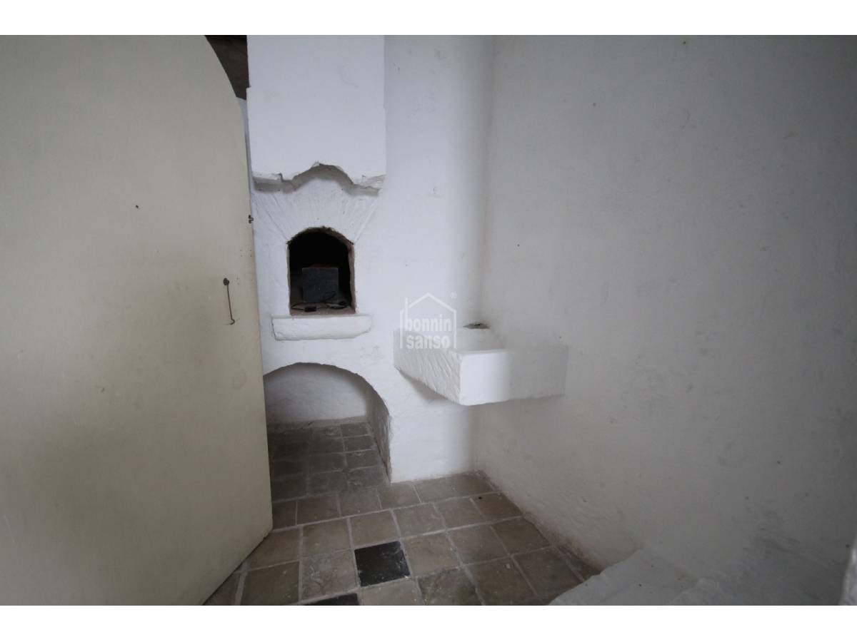 Bar/ristorante a Es Castell, Menorca, Spagna 5 camere da letto, 730 mq. N° 90919