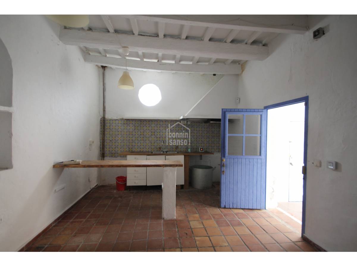 Bar/ristorante a Es Castell, Menorca, Spagna 5 camere da letto, 730 mq. N° 90919