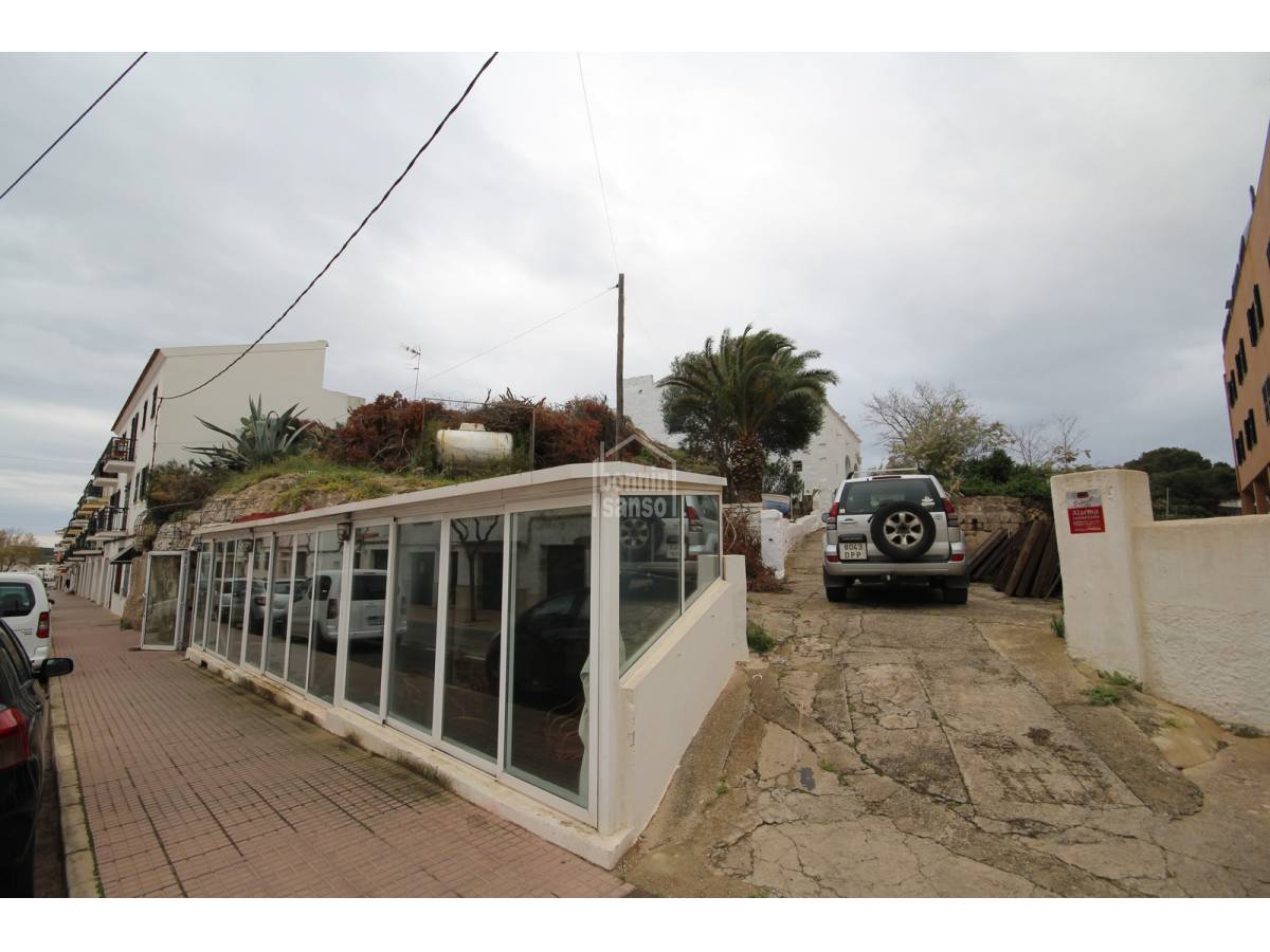 Bar/ristorante a Es Castell, Menorca, Spagna 5 camere da letto, 730 mq. N° 90919