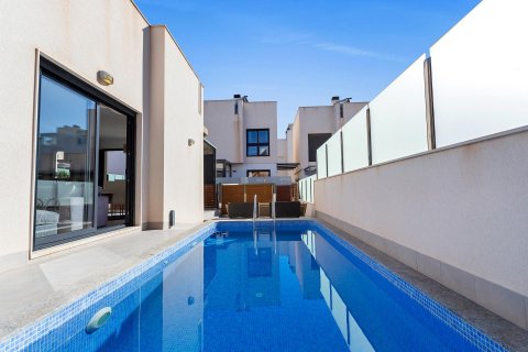 Villa in vendita Torrevieja, Alicante, Spagna 5 camere da letto,  N° 114958 - foto 4