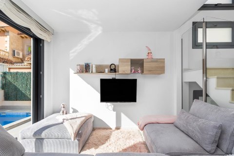 Villa till salu i Torrevieja, Alicante, Spanien 5 sovrum, Nr. 114958 - foto 14