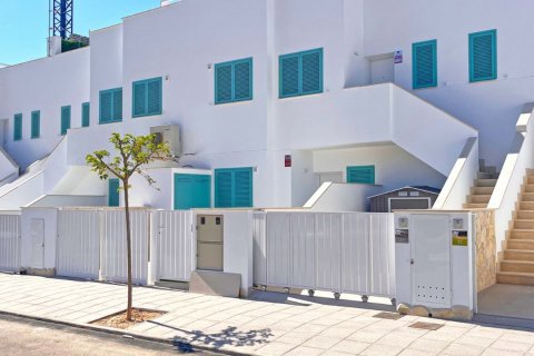 Bungalow till salu Torre de la Horadada, Alicante, Spanien 3 sovrum, 78 kvm. Nr. 115802 - foto 9