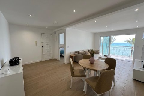 Apartment à vendre à Torrevieja, Alicante, Espagne, 4 chambres, 140 m2 No. 84774 - photo 8