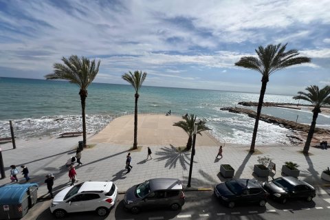 Apartment à vendre à Torrevieja, Alicante, Espagne, 4 chambres, 140 m2 No. 84774 - photo 2