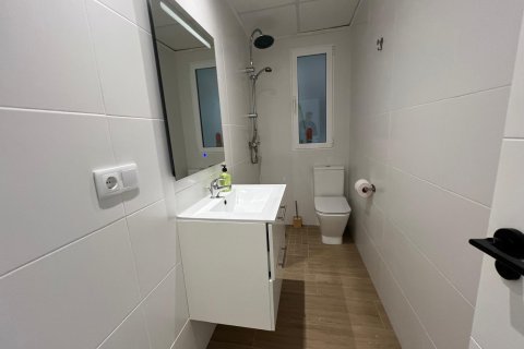 Apartment à vendre à Torrevieja, Alicante, Espagne, 4 chambres, 140 m2 No. 84774 - photo 15