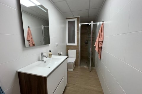 Apartment à vendre à Torrevieja, Alicante, Espagne, 4 chambres, 140 m2 No. 84774 - photo 13