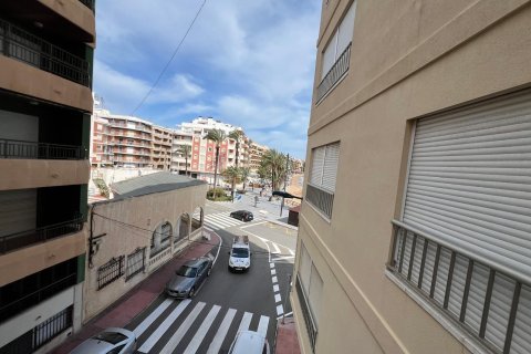 Apartment à vendre à Torrevieja, Alicante, Espagne, 4 chambres, 140 m2 No. 84774 - photo 21