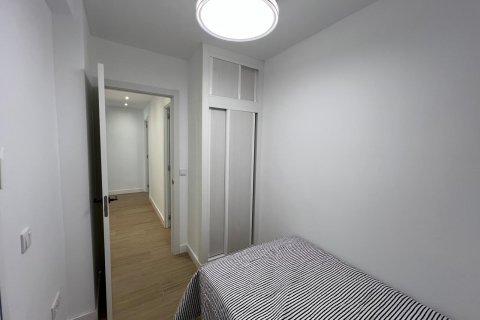 Apartment à vendre à Torrevieja, Alicante, Espagne, 4 chambres, 140 m2 No. 84774 - photo 30