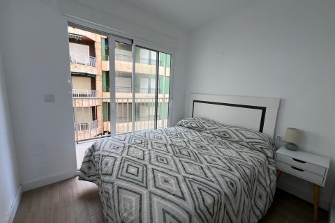 Apartment à vendre à Torrevieja, Alicante, Espagne, 4 chambres, 140 m2 No. 84774 - photo 19