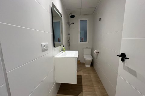 Apartment à vendre à Torrevieja, Alicante, Espagne, 4 chambres, 140 m2 No. 84774 - photo 25