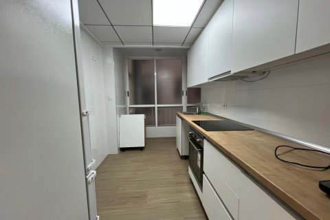 Apartment à vendre à Torrevieja, Alicante, Espagne, 4 chambres, 140 m2 No. 84774 - photo 16