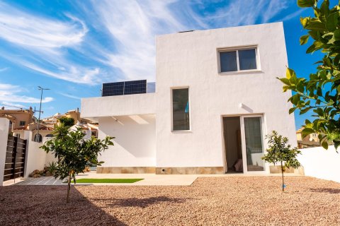 Villa en venta Alicante, España 5 dormitorios, 229 m2 No. 112078 - foto 1