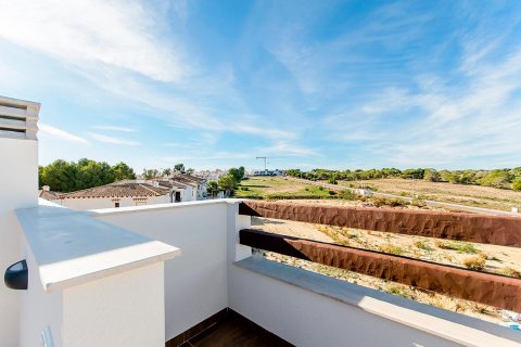 Bungalowi myytävänä Torrevieja, Alicante, Espanja, 3 makuuhuonetta, 70 m2 No. 112080 - kuva 19