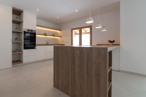Villa for sale Torrevieja, Alicante, Spain 4 bedrooms, 190 sq.m. No. 114743 - photo 6