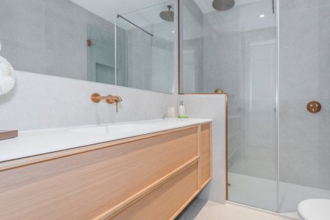 Apartment for sale Madrid, Spain 4 bedrooms, 462 sq.m. No. 107619 - photo 19