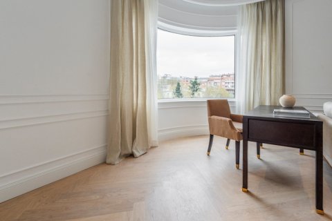 Apartment for sale Madrid, Spain 4 bedrooms, 462 sq.m. No. 107619 - photo 27