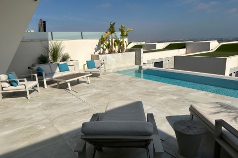 Villa till salu Ciudad Quesada, Alicante, Spanien 4 sovrum, 240 kvm. Nr. 115453 - foto 20