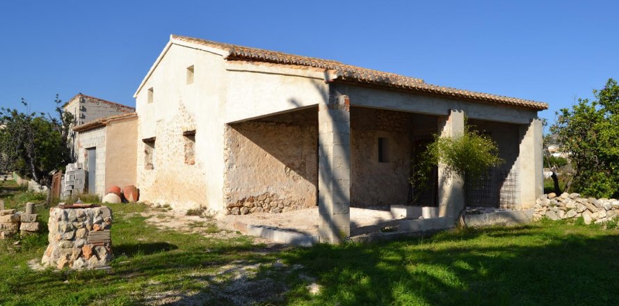 Вилла Гата-де-Горгос, Аликанте, Испания 4 спальни, 180м2 №115449