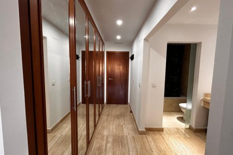 Apartment for sale Estepona, Malaga, Spain 2 bedrooms, 136 sq.m. No. 109536 - photo 3