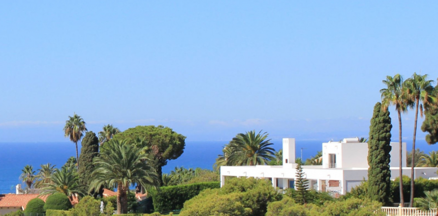 Ático Marbella, Málaga, España 2 dormitorios, 154 m2 No. 109540
