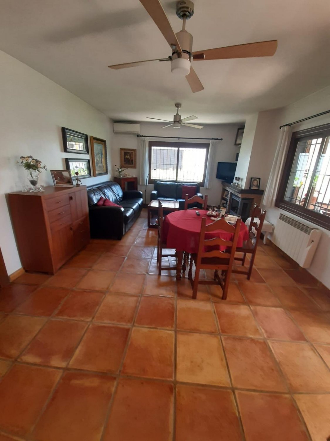 Villa en Alicante, España 4 dormitorios, 130 m2 No. 113043