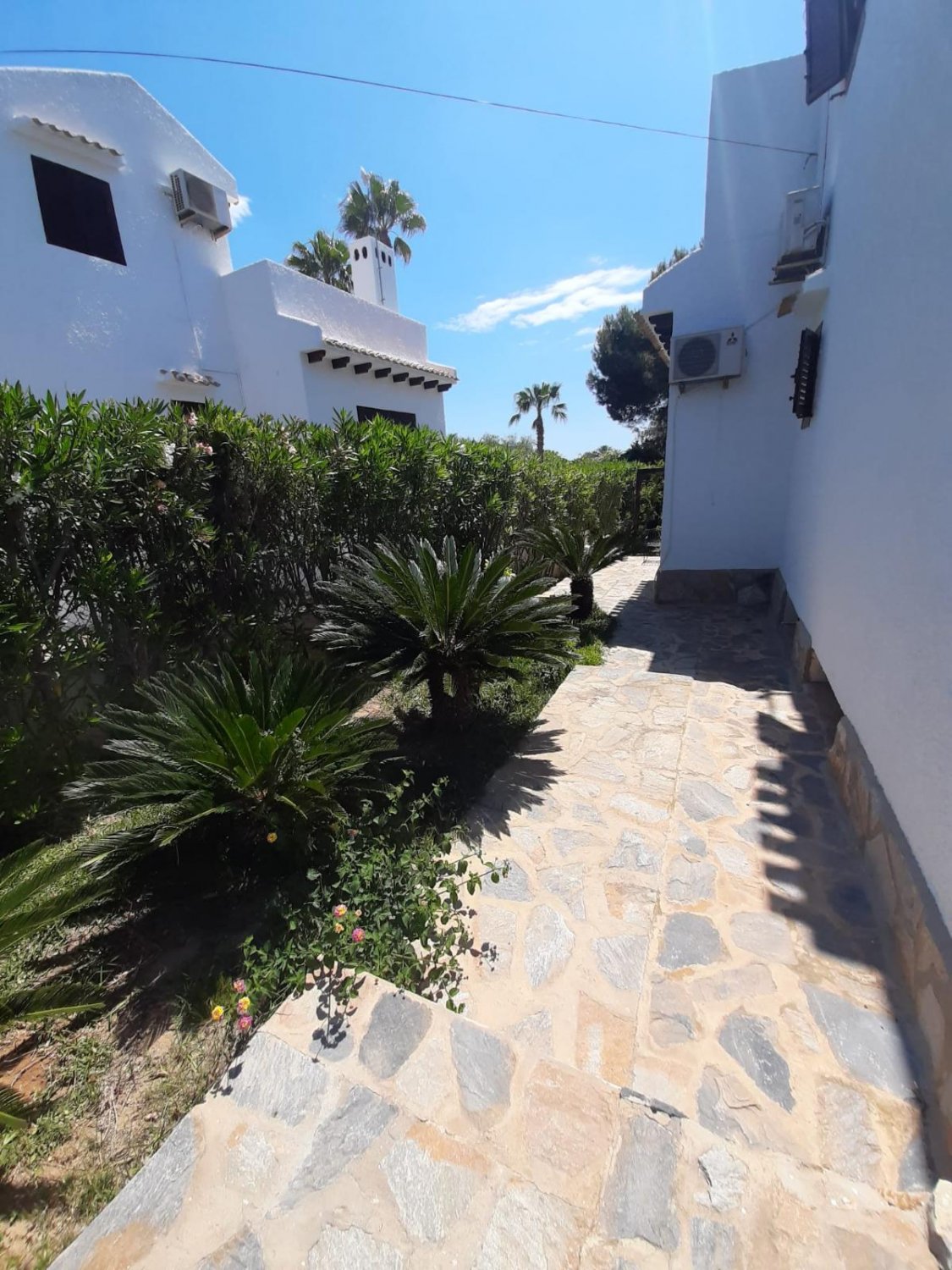 Villa en Alicante, España 4 dormitorios, 130 m2 No. 113043