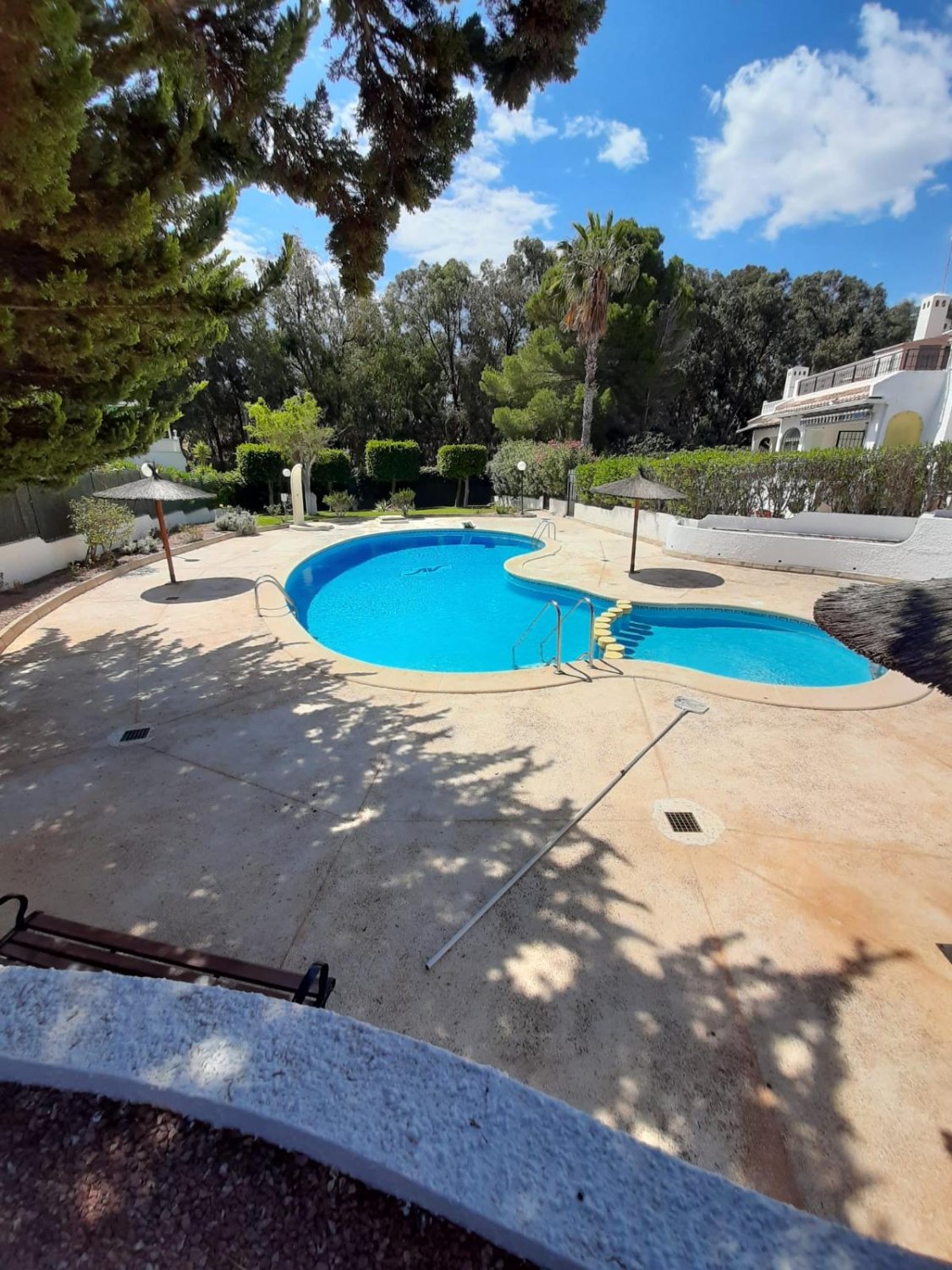 Villa en Alicante, España 4 dormitorios, 130 m2 No. 113043