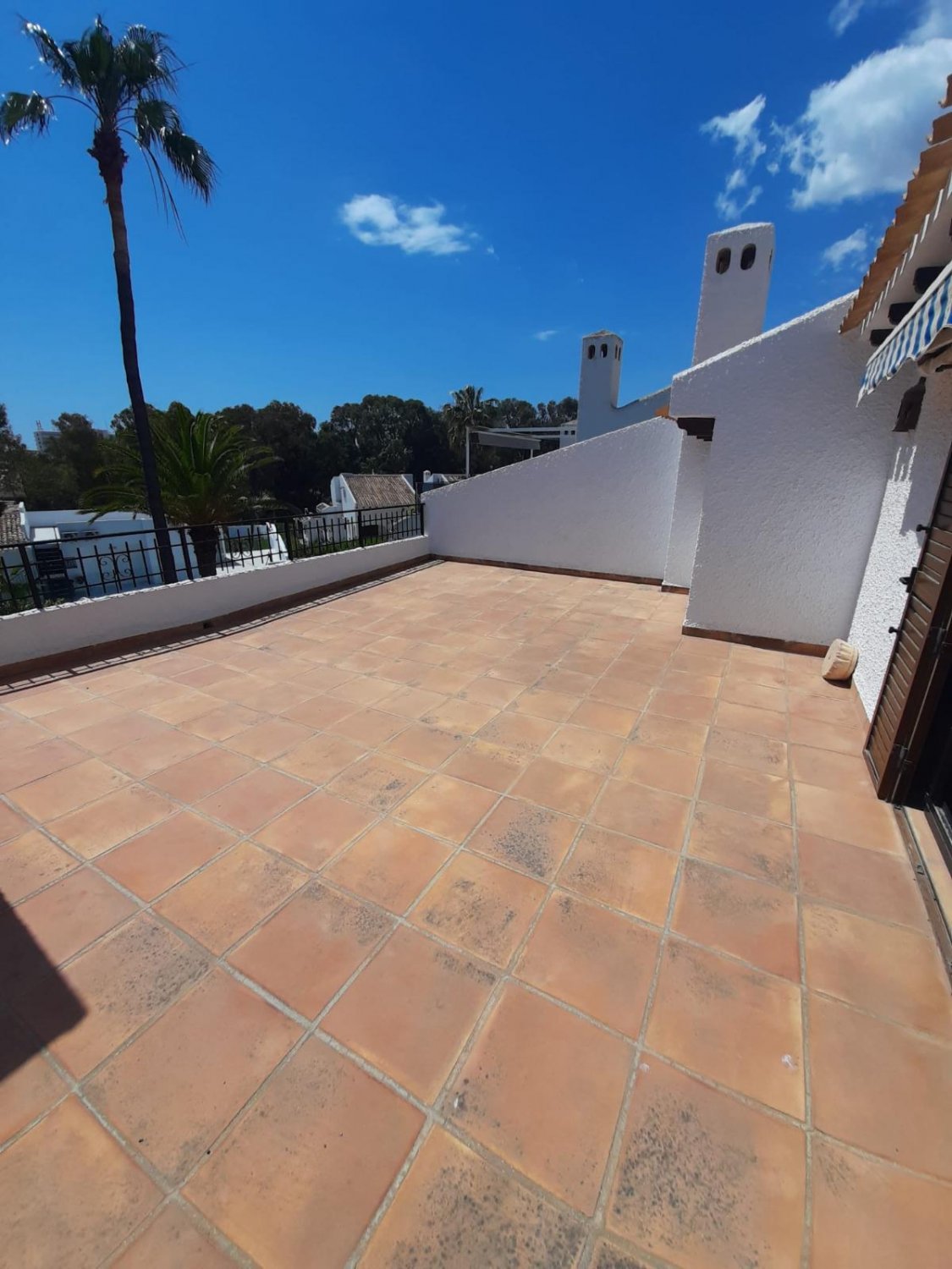 Villa en Alicante, España 4 dormitorios, 130 m2 No. 113043