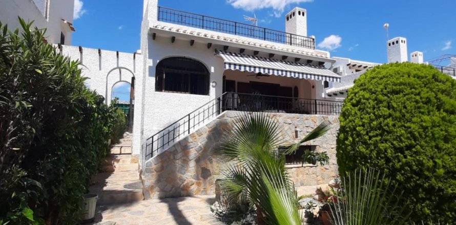 Villa Alicante, España 4 dormitorios, 130 m2 No. 113043
