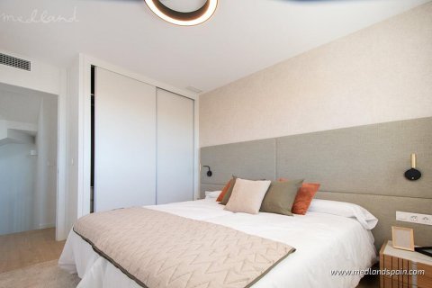 Продажа таухауса в Ла Нусия, Аликанте, Испания 4 спальни, 168м2 №105104 - фото 9
