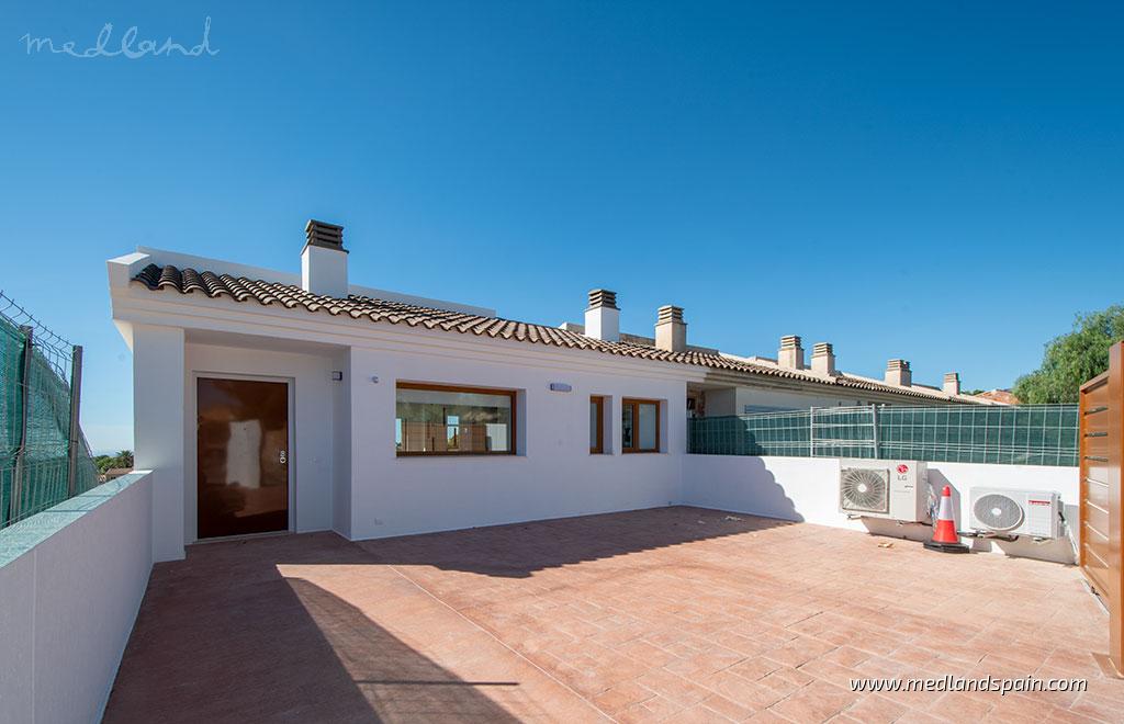 Radhus i La Nucia, Alicante, Spanien 4 sovrum, 169 kvm. Nr. 105104