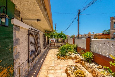 Villa in vendita Dehesa De Campoamor, Alicante, Spagna 5 camere da letto, 237 mq. N° 114437 - foto 17