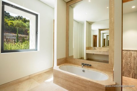 Villa in vendita Casares, Malaga, Spagna 5 camere da letto, 655 mq. N° 108433 - foto 14