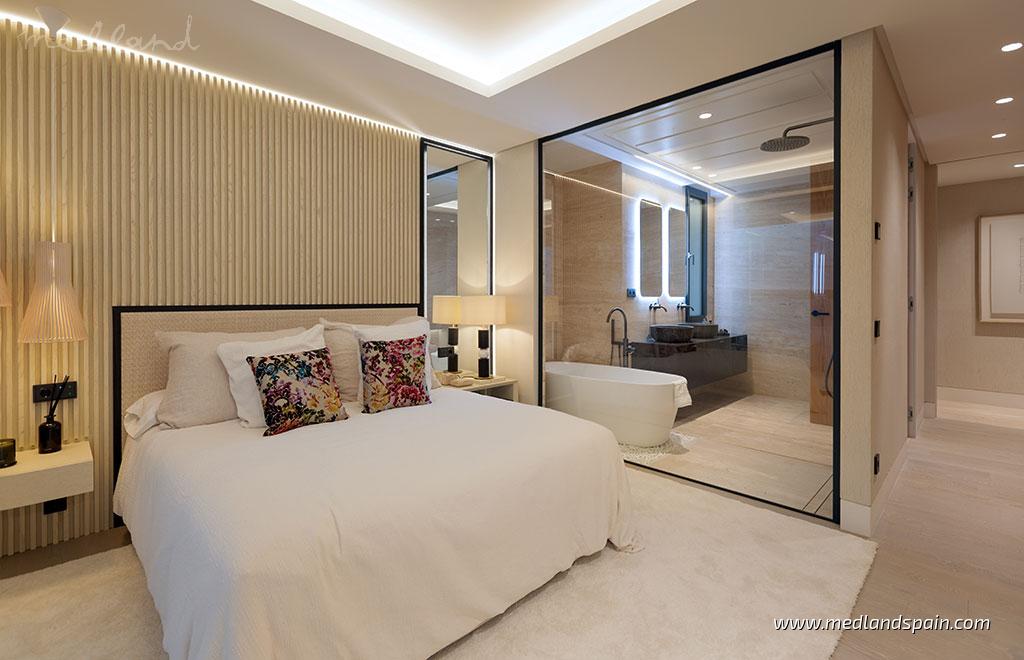 Apartament w Estepona, Malaga, Hiszpania 3 sypialnie, 203.3 mkw. nr 108431
