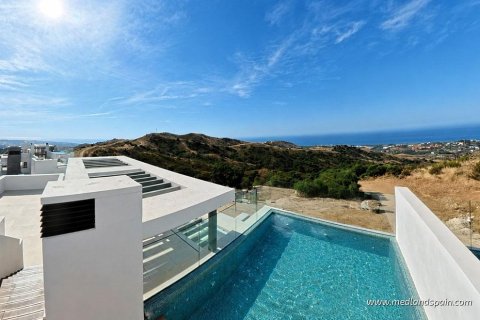 Apartment in Marbella, Malaga, Spain 3 bedrooms, 134 sq.m. No. 108435