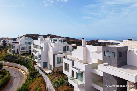 Продажа квартиры в Марбелья, Малага, Испания 3 спальни, 134м2 №108435 - фото 3