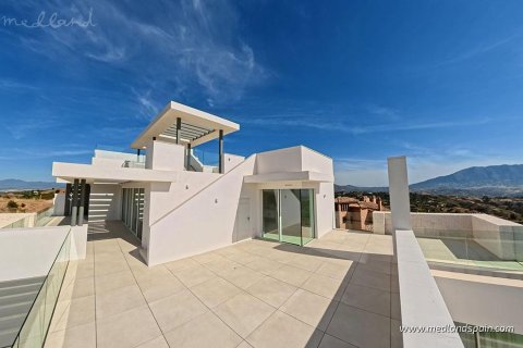 Продажа квартиры в Марбелья, Малага, Испания 3 спальни, 134м2 №108435 - фото 2