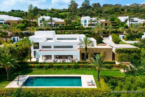 Продажа виллы Касарес, Малага, Испания 6 спален, 778м2 №108434 - фото 1