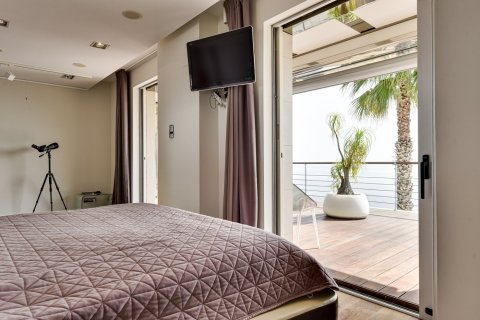 Продажа дома Бланес, Герона, Испания 6 спален, 680м2 №98404 - фото 16