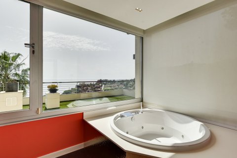 Продажа дома Бланес, Герона, Испания 6 спален, 680м2 №98404 - фото 22