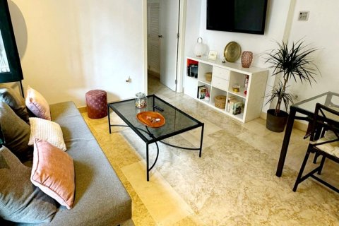 Wohnung zum Verkauf Sevilla, Seville, Spanien 1 Schlafzimmer, 61 m2 Nr. 107424 - Foto 2