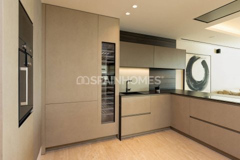Apartment for sale Estepona, Malaga, Spain 4 bedrooms, 270 sq.m. No. 57791 - photo 21