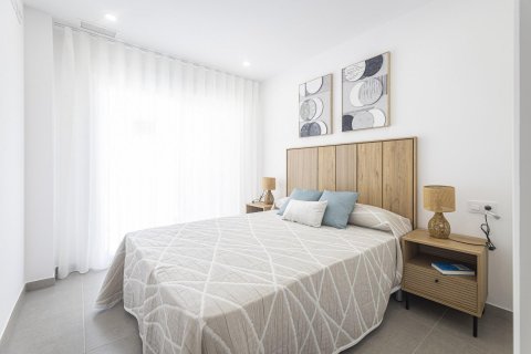 Apartamento en venta La Manga del Mar Menor, Murcia, España 2 dormitorios, 91 m2 No. 114918 - foto 18