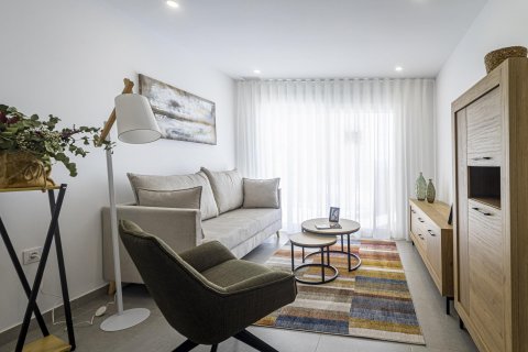 Apartamento en venta La Manga del Mar Menor, Murcia, España 2 dormitorios, 91 m2 No. 114918 - foto 12