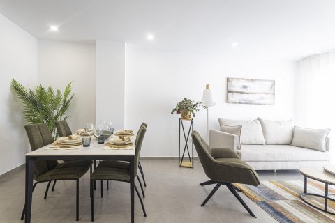 Apartamento en venta La Manga del Mar Menor, Murcia, España 2 dormitorios, 91 m2 No. 114918 - foto 13