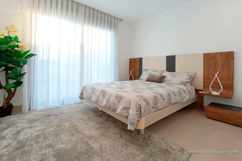 Townhouse for sale Benijofar, Alicante, Spain 3 bedrooms, 138.21 sq.m. No. 108685 - photo 4