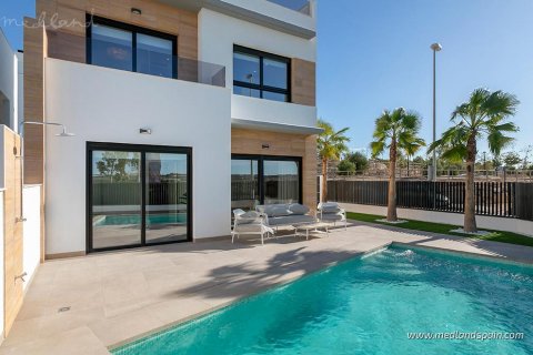 Townhouse for sale Benijofar, Alicante, Spain 3 bedrooms, 138.21 sq.m. No. 108685 - photo 11