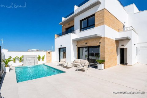 Villa en Benijófar, Alicante, España 3 dormitorios, 218.25 m2 No. 108686