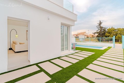 Townhouse zum Verkauf in Los Alcazares, Murcia, Spanien 3 Schlafzimmer, 232 m2 Nr. 108619 - Foto 2