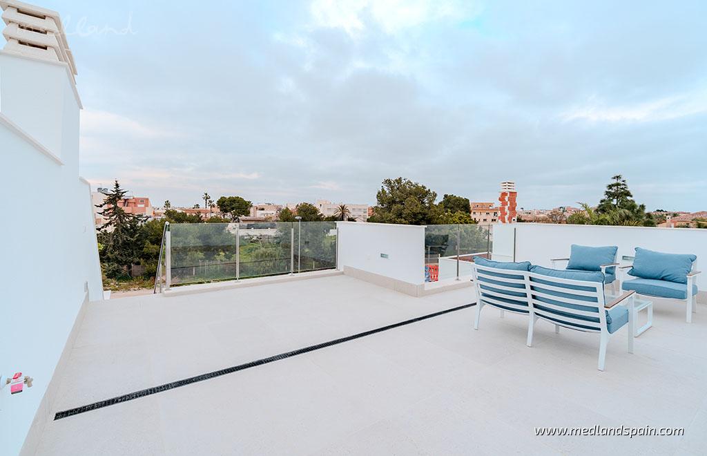 Villa à Los Alcazares, Murcia, Espagne 3 chambres, 232 m2 No. 108619
